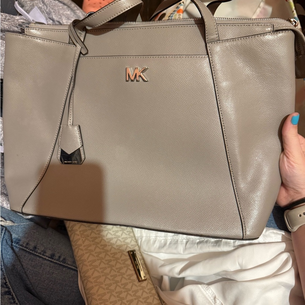 Michael Kors Gray Leather Tote